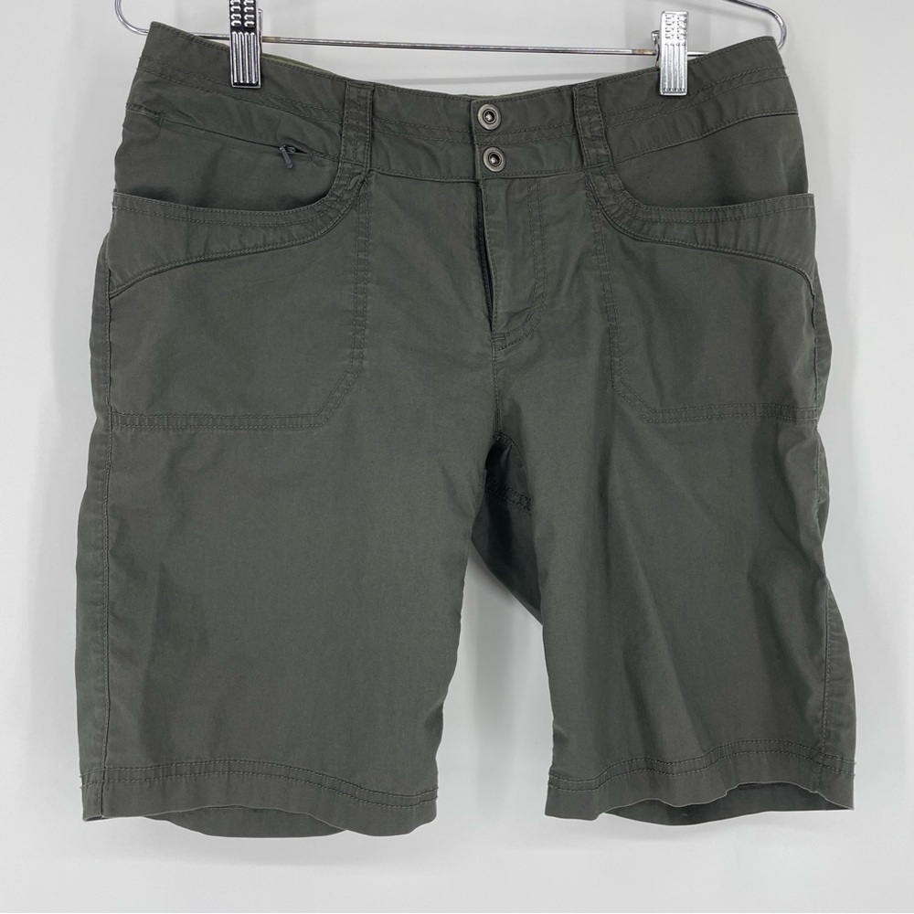 REI hiking outdoor shorts green